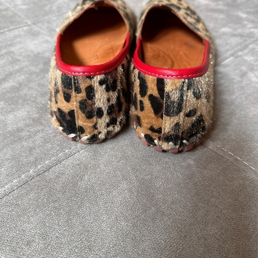 Leopard Print Women's Shoes with Red Trim - Picture 4 of 7